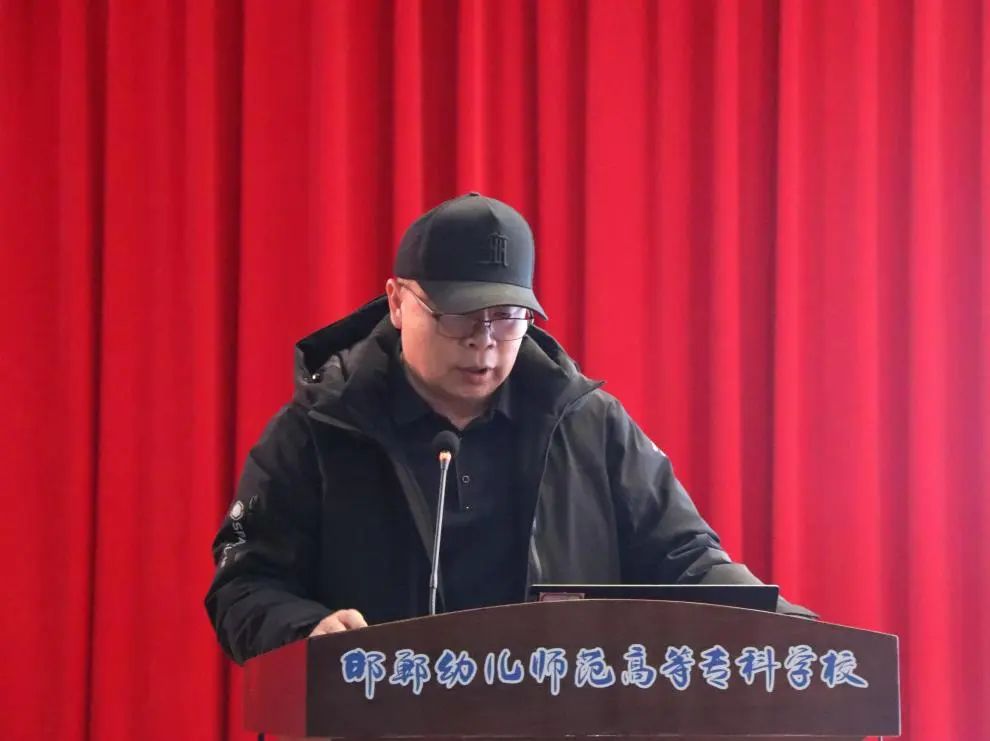 万永彪逐一进行点评